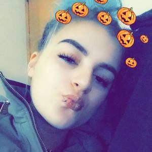 Meet your Posher, Abby